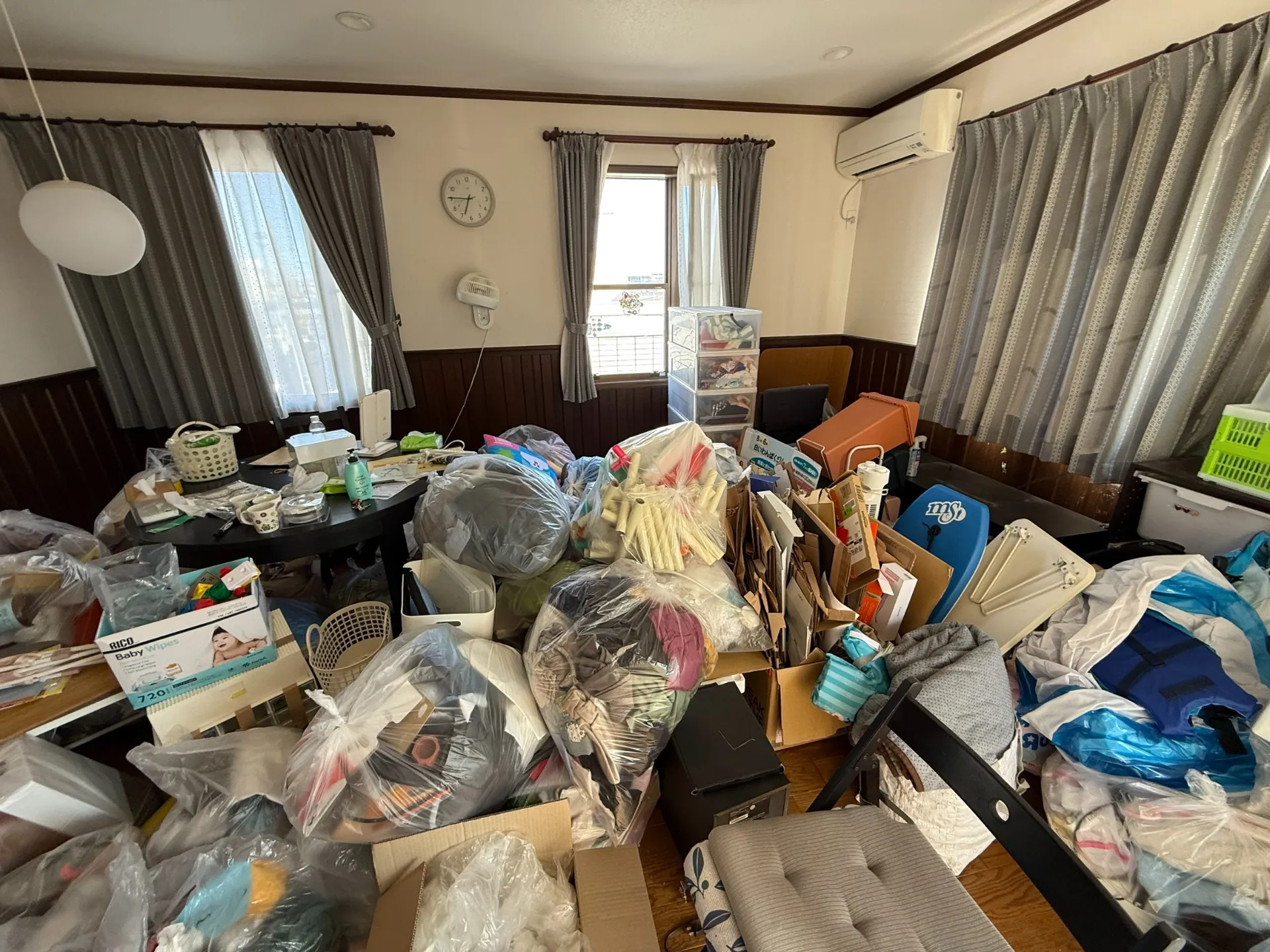 横浜市泉区/残置物撤去工事/内装解体